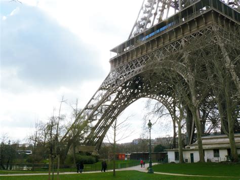 Eiffel Tower Base By Blackhole12 On Deviantart