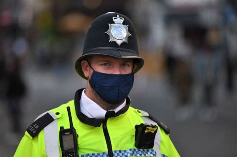 Police Chief Says Absurd Face Mask Rule Will Be Impossible To Enforce