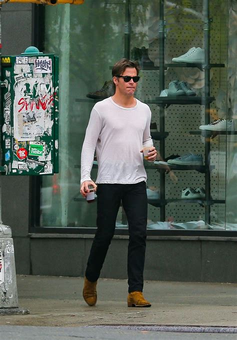Pinterest Chris Pine Style Chris Pine Mens Casual Outfits