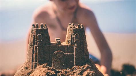 We have popular games such as granny, gacha life, subway surfers, pixel gun 3d, 8 ball pool, mobile legends bang bang and others. Juegos de arena para jugar con los niños en la playa