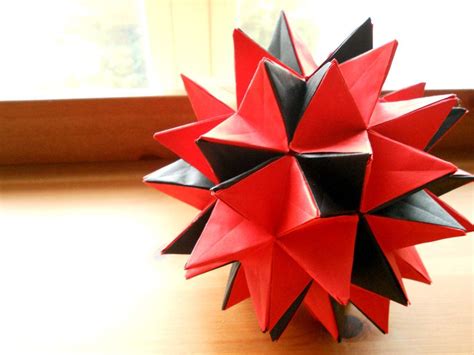 13easy How To Make An Origami Spike Ball Selkietwins