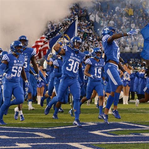 Image May Contain One Or More People Football Crowd And Outdoor Kentucky Sports University