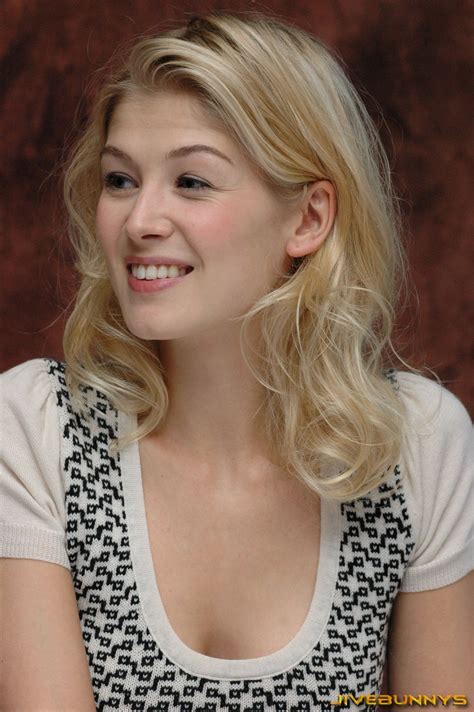Rosamund Pike Special Pictures 20 Film Actresses