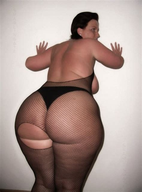 Curvy Wide Hips Big Ass Pussy