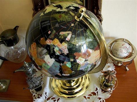 Beautiful Huge Gemstone World Globe Hand Made Craftsmanship Table Desk
