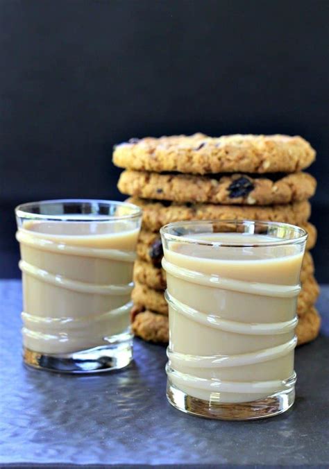Oatmeal Cookie Shots A Sweet Dessert Shot For Parties