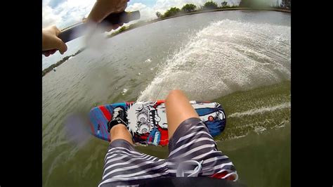 Já esteve em bli bli wake park? Bli Bli Wake Park Wakeboarding and Wake Skating - YouTube