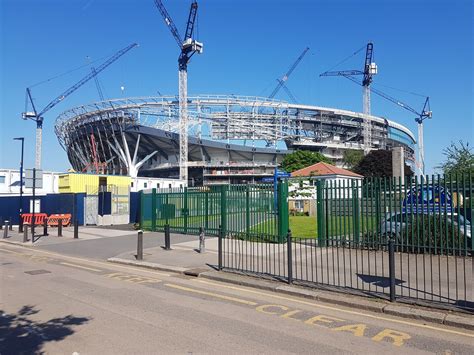New Tottenham Stadium Retractable Pitch Footballlondon