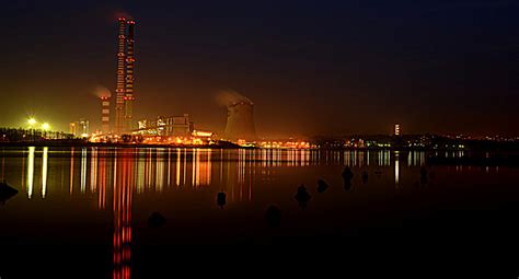 .bełchatów, a w elektrowniach kozienice, dolna odra, jaworzno, łagisza i włocławek doszło do serii nocy doszło do zalania jednej z trzech funkcjonujących w elektrowni bełchatów przesypowni. ELEKTROWNIA - Fotoforum na flog.pl