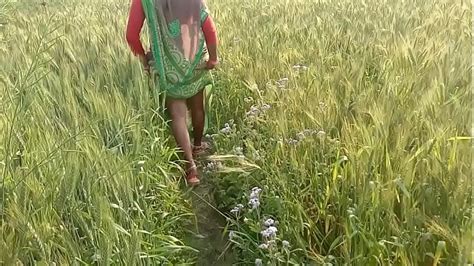 Indian Village Bhabhi Fucking Outdoor Sex In Hindi Xxx Videos Porno
