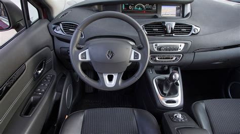 Renault Grand Scénic Und Toyota Prius Plus Testhybrid Vs Diesel