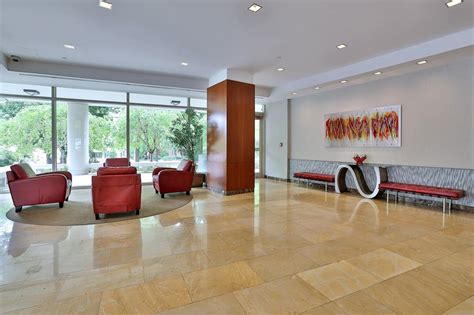 Contemporary Luxury Richly Appointed 4 Bd Condo W Balcony 24 Hr