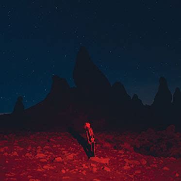 Phoebe bridgers punisher on blue with kind of swirly silver vinyl 2. Phoebe Bridgers, crítica de su disco Punisher en Mondo ...