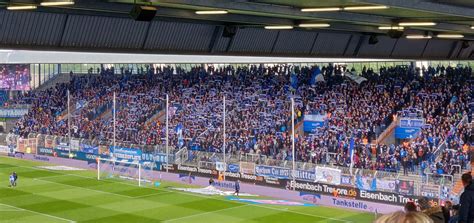 Verein für leibesübungen bochum 1848 fußballgemeinschaft e.v. In een ander stadion: VfL Bochum - 1. FC Magdenburg ...