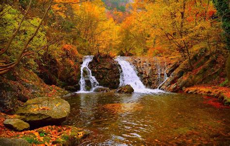 Autumn Waterfalls Free Desktop Wallpaper