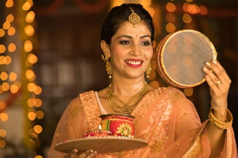 Karwa Chauth 2022 Fasting Rules 6 Dos And Donts For Ladies Who Are Fasting For Their Husbands