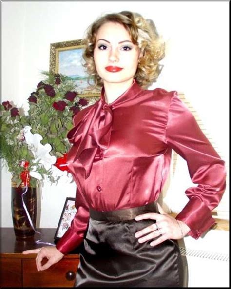 Pin By Linda Labelle On Satin Blouses Shiny Blouse Silky Blouse Satin Blouses