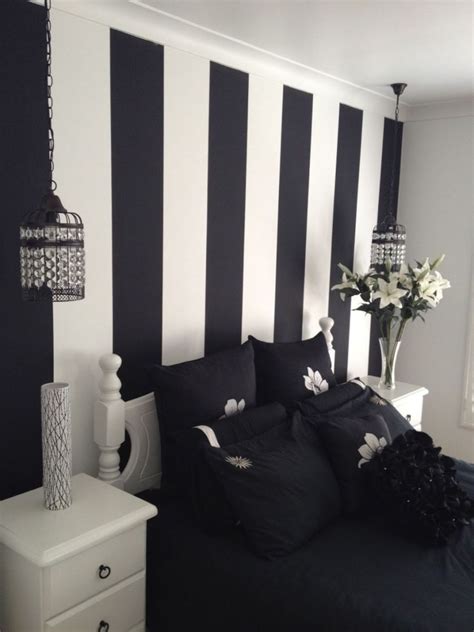 63 Best Stylish Black And White Bedroom Ideas Roundecor White