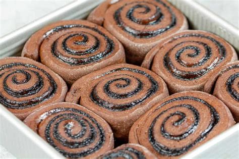 Chocolate Cinnamon Rolls Soft Fluffy Rills Filled With Chocolate