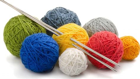 What Are The Different Types Of Knitting Accessories