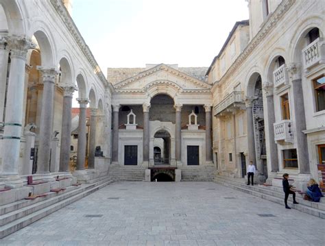Peristyle Plaza Diocletians Palace Split Croatia The Incredibly