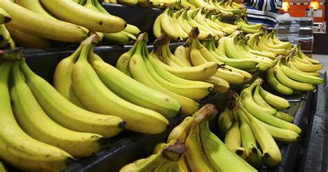 Emma's eetergernissen: groene bananen in de supermarkt | FavorFlav