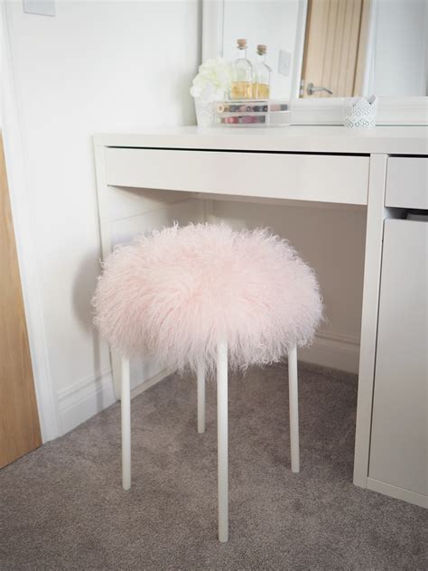 5 Minute Fluffy Stool Diy Tutorial Ikea Hack Bang On Style