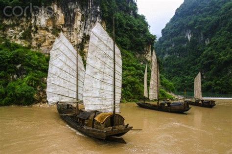 Traditional Sampan Boats On The Yangtze River Chinese Junk Boats