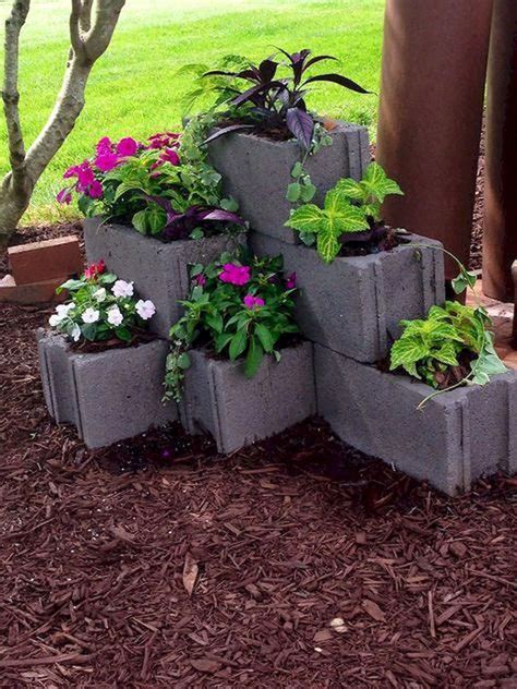 gardening decoration #GardeningGuide | Cinder block garden, Backyard