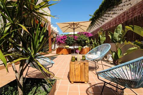 Wenn sie bei uns ein haus buchen, sorgen wir auch dafür, dass sie dort problemlos ankommen. Haus zum Verkauf auf Ibiza zu Fuß zum Strand von Cala Tarida