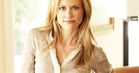 Celebrity News And Style Interview With Claire Coffee Of Grimm