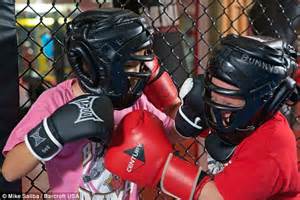 Mma Tennessee Sisters Who Spend Spare Time Learning To Reduce Opponents To Agony Daily Mail Online
