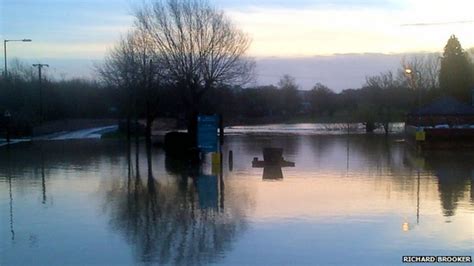 Warwickshire Villages On Flood Alert As Storms Continue Bbc News