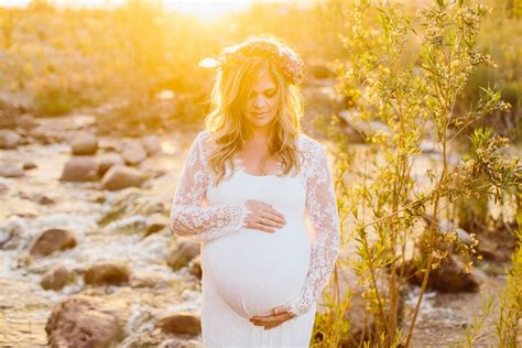 A Maternity Photography Session In California With Mother Daughter