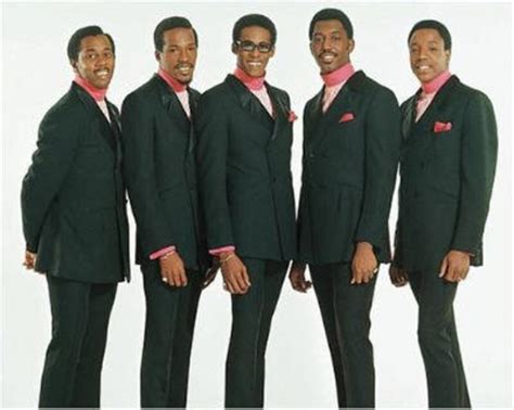 As son of a legend paul williams sr. Bios of The 'Classic Five' Members of Music Group, The ...