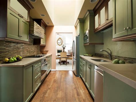 Kitchen layouts come in many shapes and orientations, but the configurations of cabinetry, appliances, and seating often fall into a few specific categories. A Guide to Kitchen Layouts | HGTV