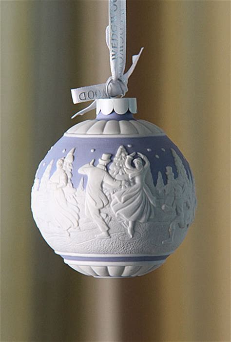We are daniel swarovski award winner and a leading retailer of swarovski crystal collectibles, swarovski christmas ornaments and swarovski jewelry. Wedgwood Skating Pond Ornament - Crystal Classics