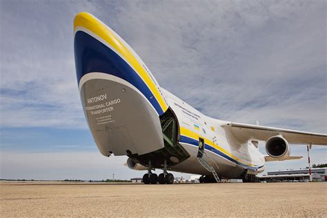 Photos One Of The Worlds Largest Commercial Cargo Aircraft Drops Into