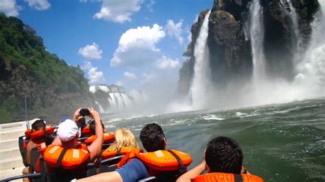 extreme boat trip inside iguazu falls cataratas de iguaçu in hd youtube