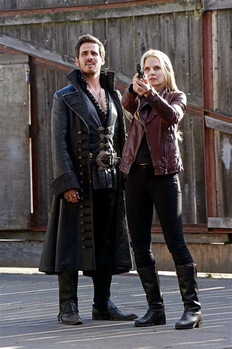 once upon a time episode 4 01 a tale of two sisters promo pics captain hook and emma