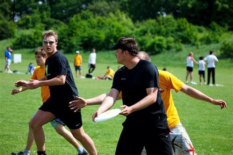 Ultimate Frisbee now recognized as varsity sport in Vermont - masslive.com