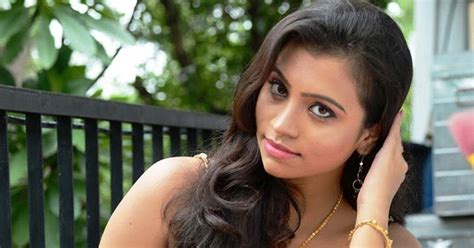Binu Priyanka Hot Photoshoot Srilanka Models Zone 24x7