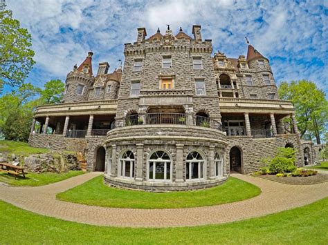Boldt Castle 1000 Islands Mansion On The St Lawrence River Haunted