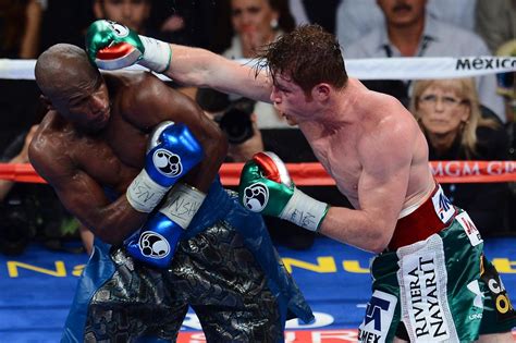 Checking in from miami, matchroom's eddie hearn talks canelo vs yildirim and trying to get potential future opponent billy joe saunders to miami for the fight. Canelo Alvarez Calls Floyd Mayweather Fight 'Boring,' Is ...