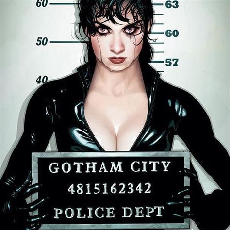 Catwoman Voted Sexiest Comic Book Character Catwoman