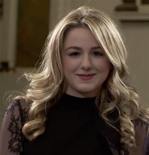 Dance Moms Finale Spoilers Christi And Chloe Lukasiak Are Back