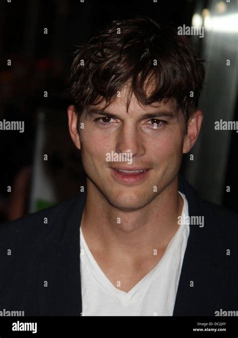 New York New York Usa 7th Aug 2013 Actor Ashton Kutcher Attends The New York Premiere Of