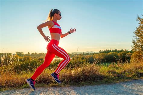 10 Tips To Help You Train For Long Distance Running Yana Hempler