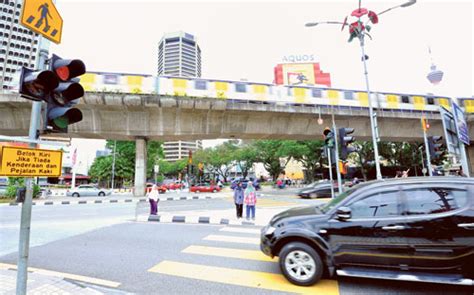 Contoh raya serta tcher duck ira: PATUHI TANDA ISYARAT JALAN RAYA