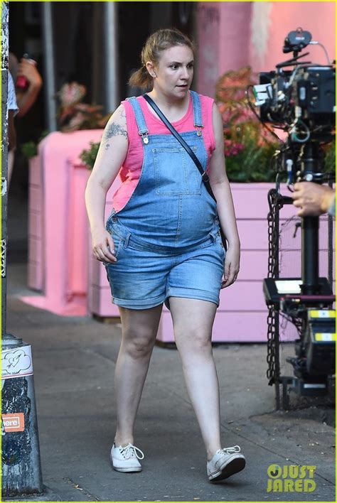 Lena Dunham Sports Fake Baby Bump On Girls Set Photo Photos Just Jared Celebrity